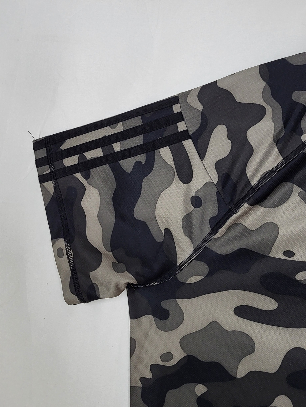 adidas Camo Short Sleeve Performance Tee - Black & Gray & Olive - Picture 4 of 12